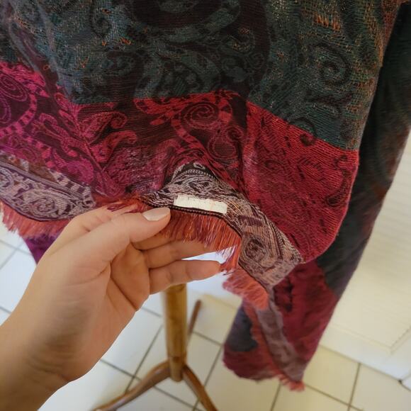 Purple Paisley Pashmina Scarf with Silver Tinsel Fringe 22x76 - Picture 4 of 5